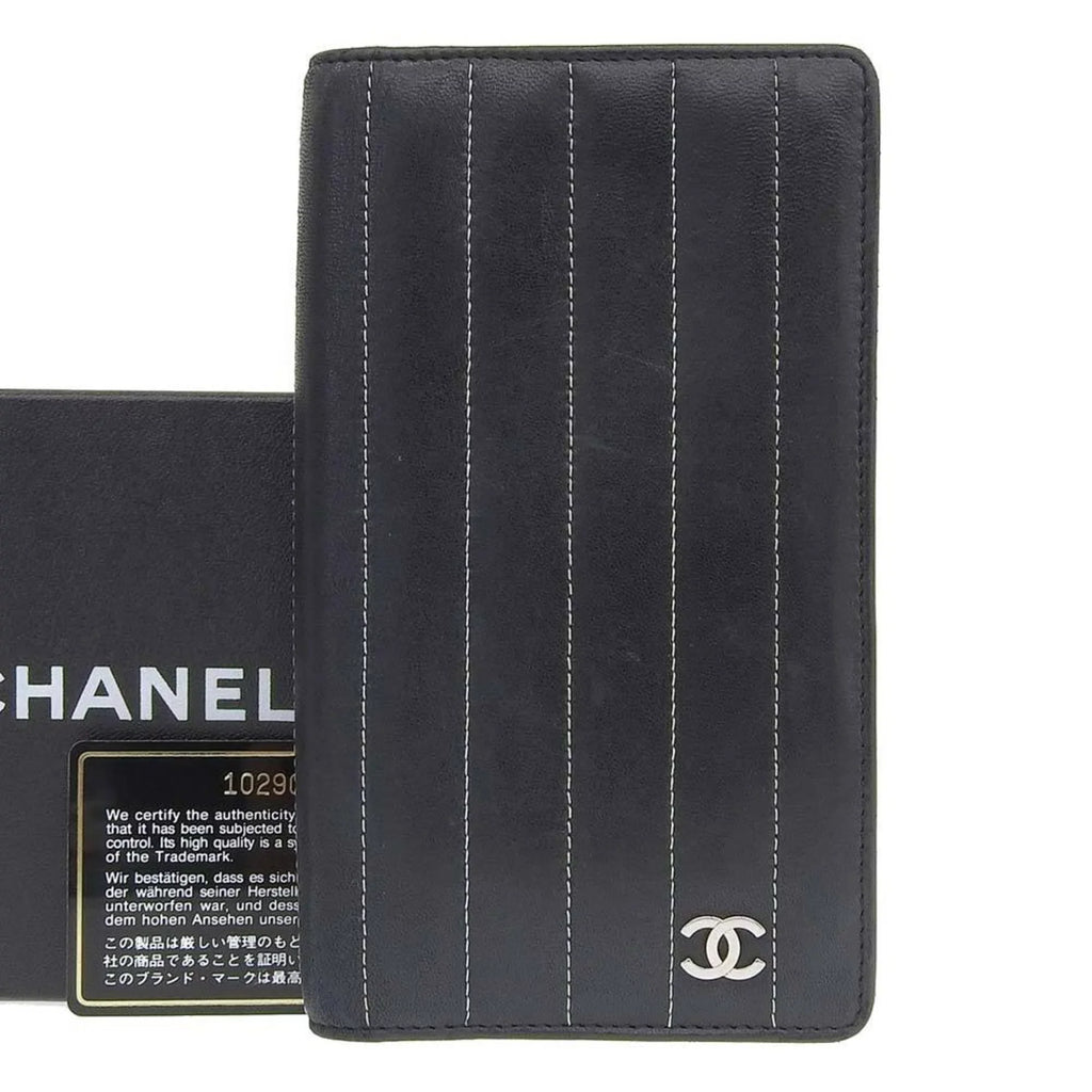 Pre-Owned Chanel CHANEL Mademoiselle Line Coco Mark Logo Sizetripe Long Wallet No. 10 A30043 (Good)