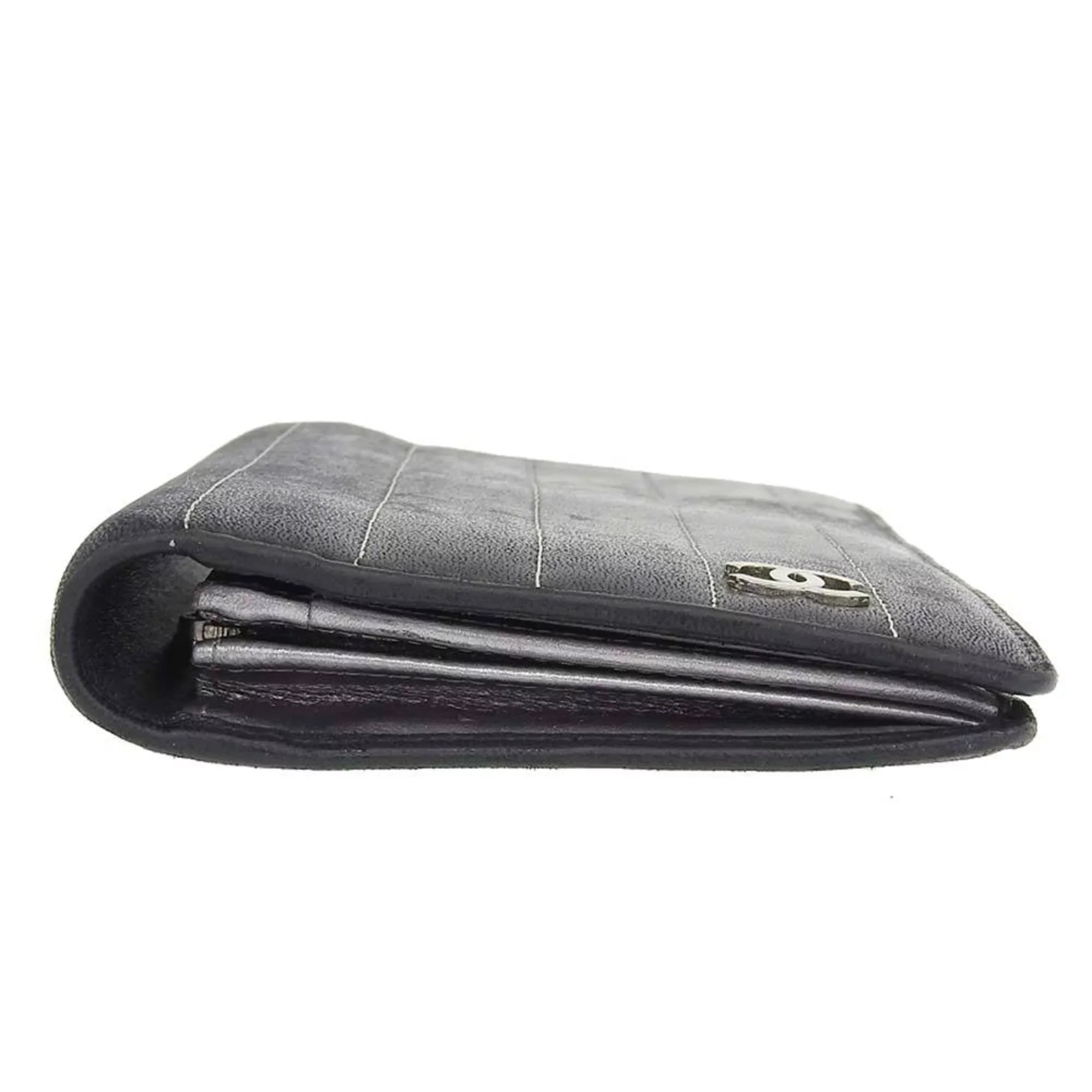 Pre-Owned Chanel CHANEL Mademoiselle Line Coco Mark Logo Sizetripe Long Wallet No. 10 A30043 (Good)