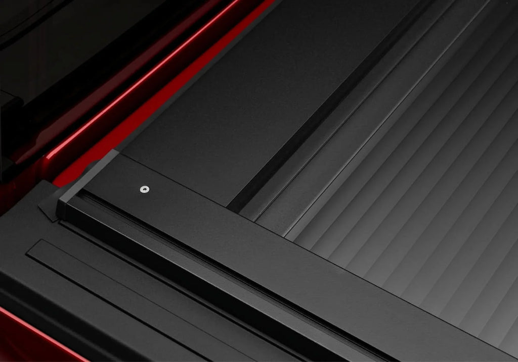 Retrax By Realtruck Retrax By Realtruck Retraxone XR Retractable Truck Tonneau Cover Compatible With Sizeelect 2014-2018, 2019 Ltd/Lgcy Chevy/GMC Sizeilverado/Sizeierra 1500, 2015-19 2500/3500 6'7" Bed