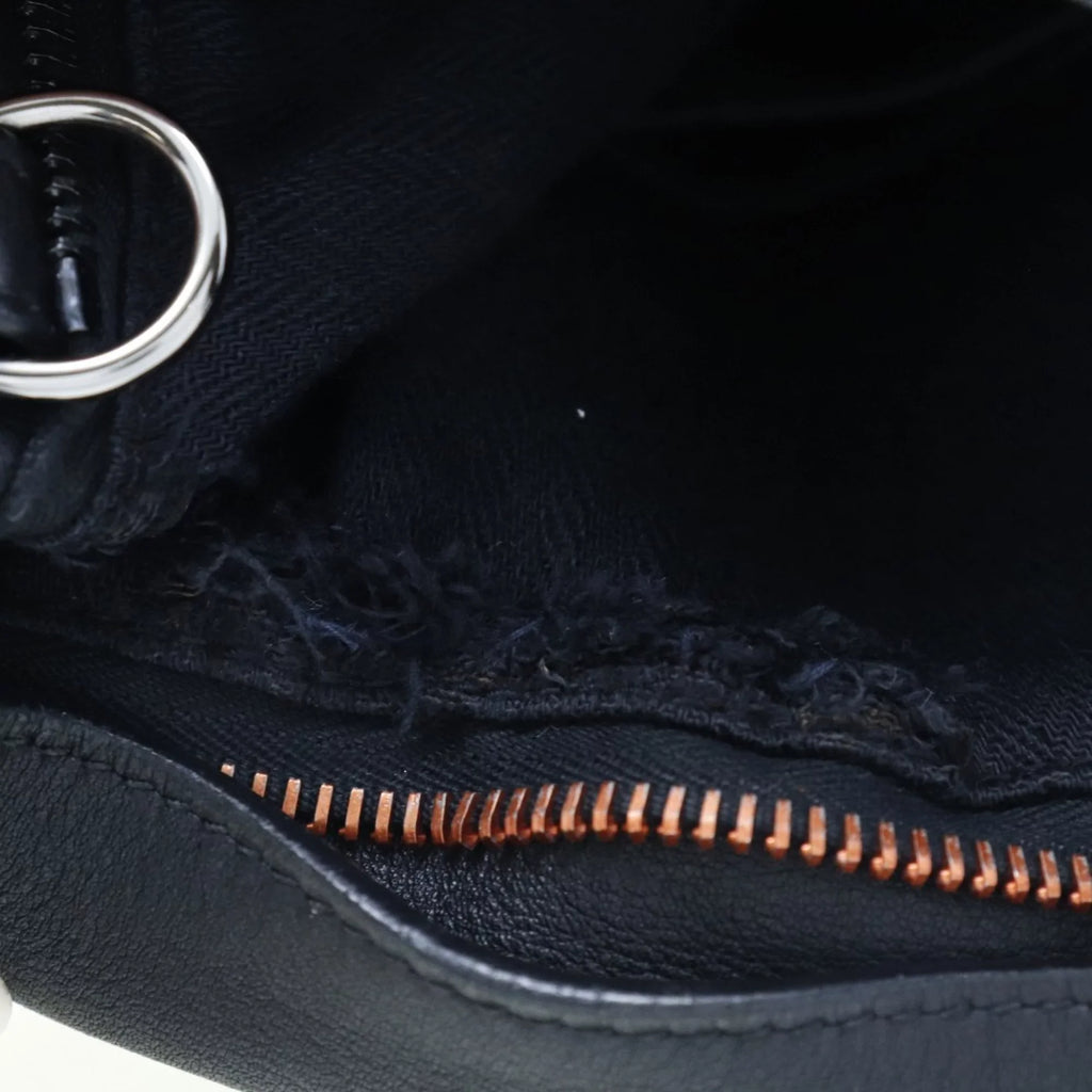 Pre-Owned Hermes Caravan Vertical PM Voderma Black Unisex Tote Bag (Fair)