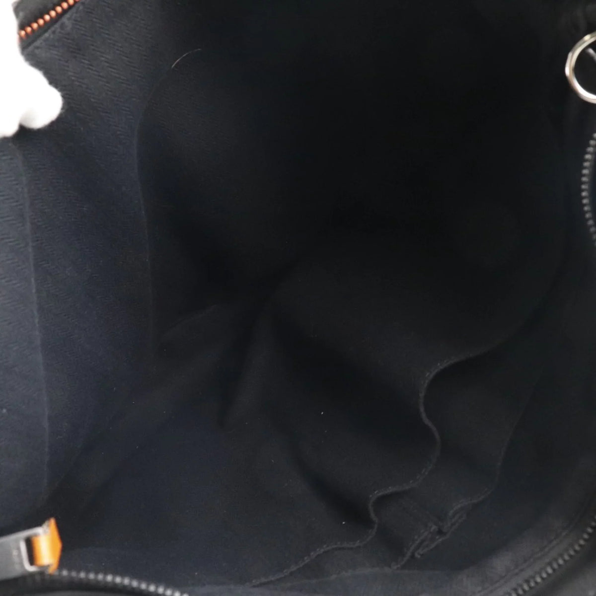Pre-Owned Hermes Caravan Vertical PM Voderma Black Unisex Tote Bag (Fair)