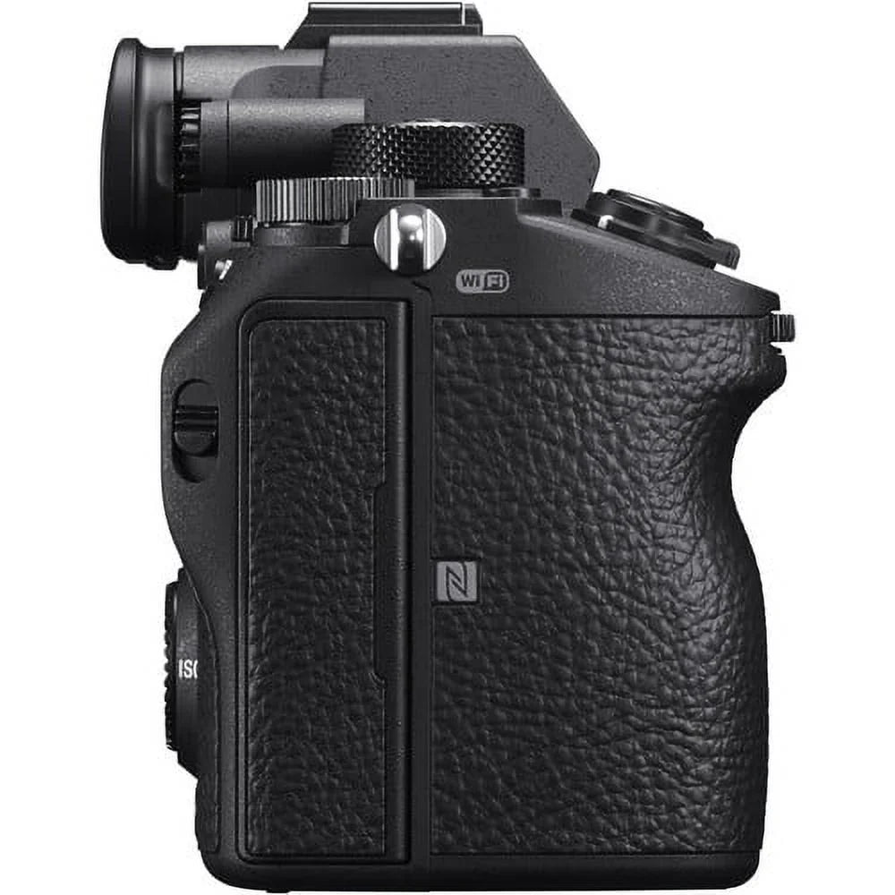 Sizeony Alpha a7R III Mirrorless Digital Camera (Body Only) - ILCE7RM3/B