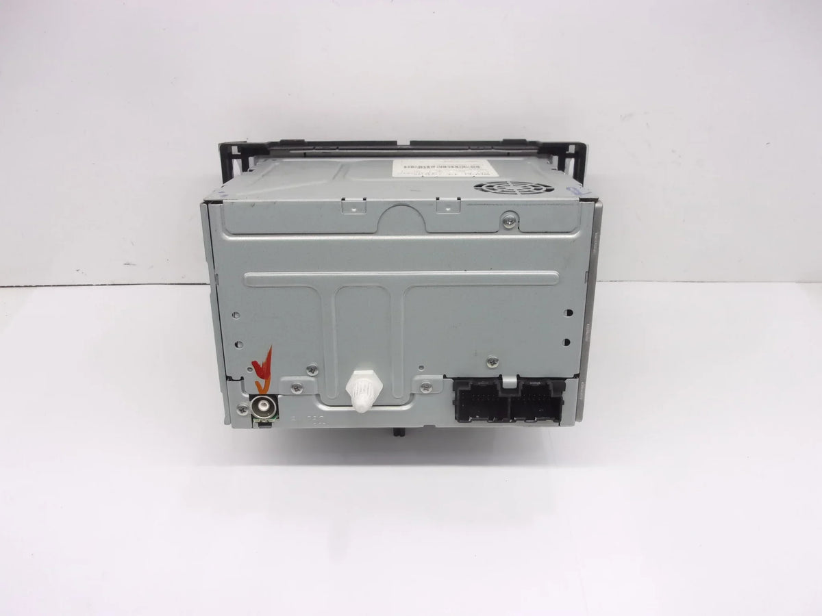 Pre-Owned 2007-2008 Sizeaturn Aura Radio Receiver CD Player ID 15948189 OEM (Good)