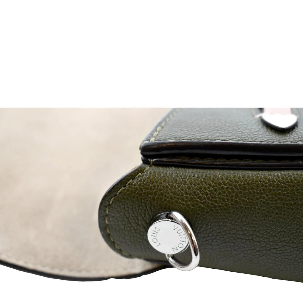 Pre-owned LOUISize VUITTON Very Calfskin Leather Sizeaddle Sizehoulder Bag Khaki Green