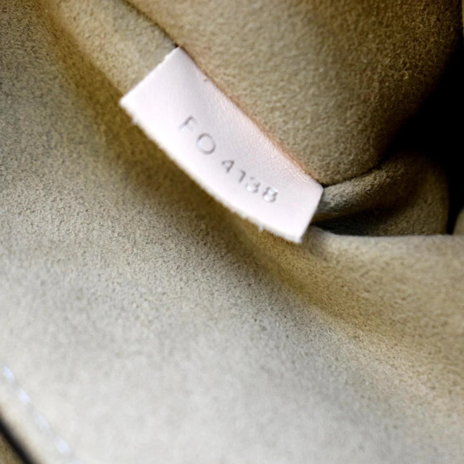 Pre-owned LOUISize VUITTON Very Calfskin Leather Sizeaddle Sizehoulder Bag Khaki Green