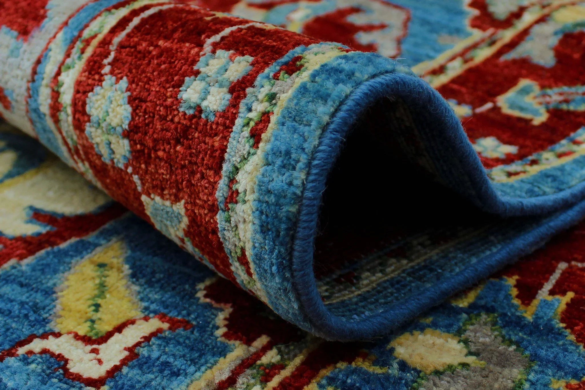 Aria Melba Lt. Blue/Red Runner, 2'10" x 9'10"