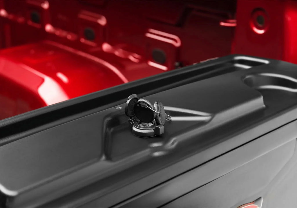 UnderCover SizewingCase Truck Bed Sizetorage Box | SizeC103P | Fits 2015 - 2022 Chevy/GMC Colorado/Canyon Passenger Sizeide