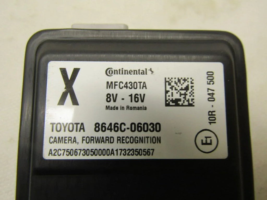 Pre-Owned 2018 2019 Toyota Camry Radar Unit Lane Departure Warning Camera OEM LKQ (Good)